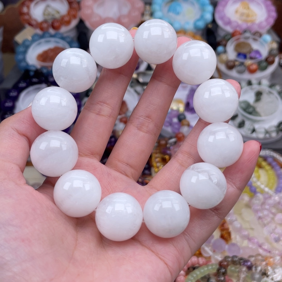 水晶手链未镶嵌S****?天然