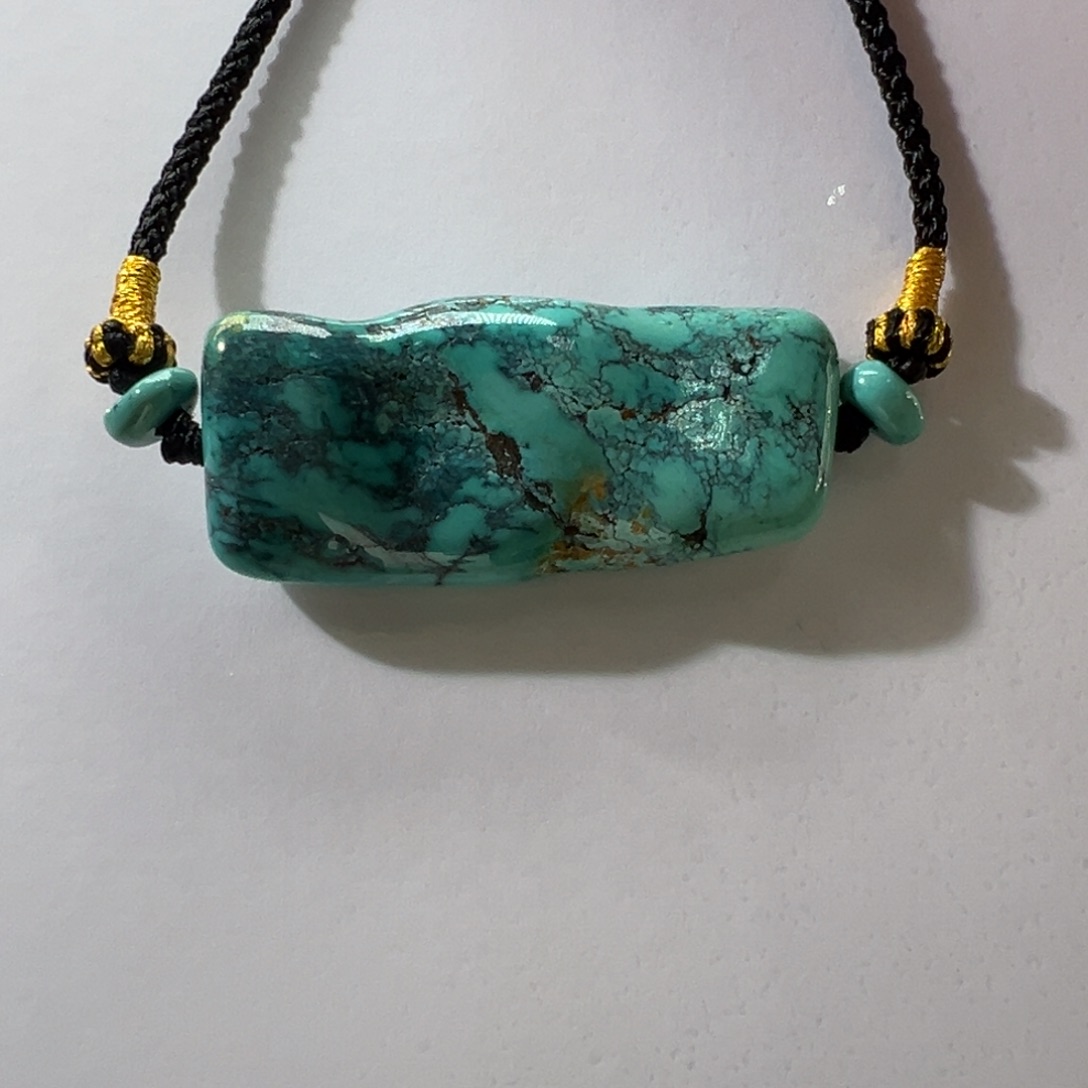 绿松石未镶嵌挂件