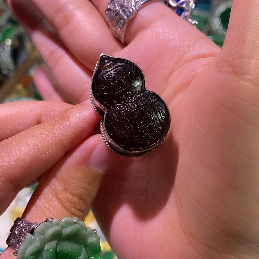 散珠翡翠?****炸炸炸炸炸炸炸炸炸