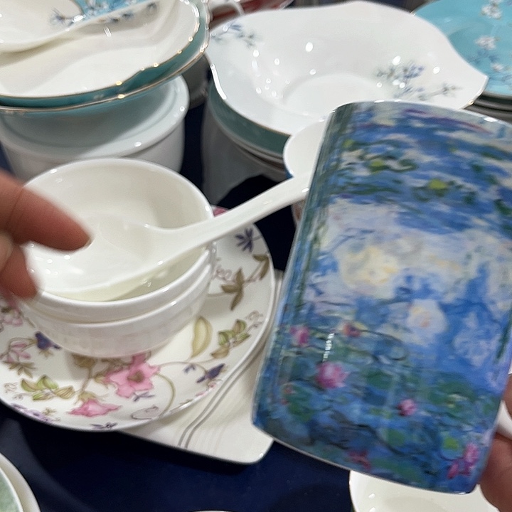 碗微瑕骨瓷马克杯睡莲一个