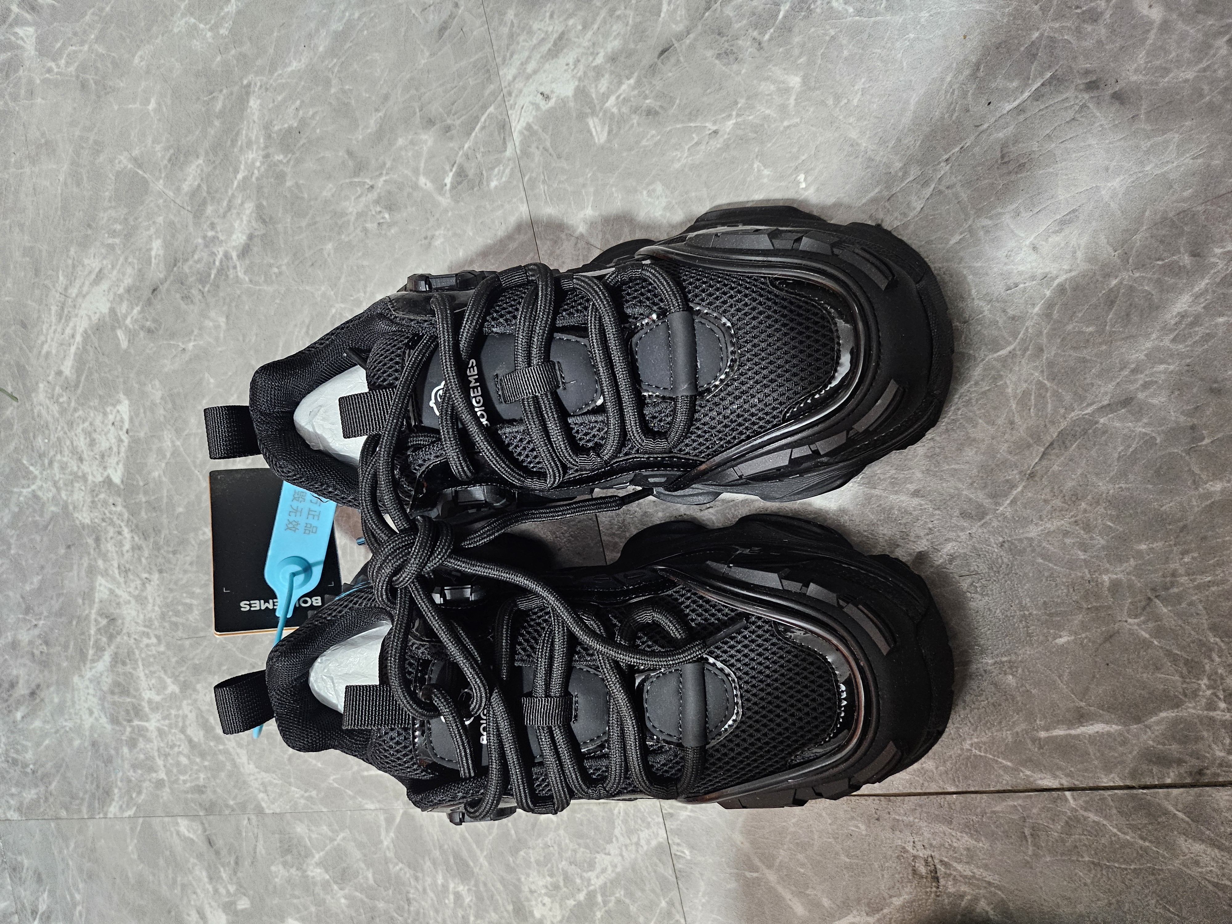 厚底增高满钻炸街款老爹鞋女春秋ins潮款洋气休闲运动风鞋子