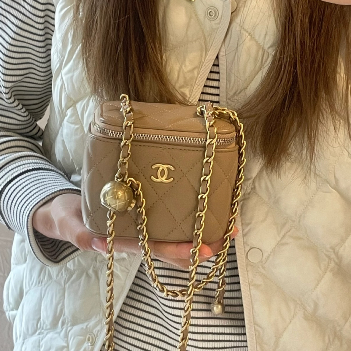 99新 Chanel/香奈儿 24k金球小盒子焦糖色羊皮单肩包 芯片款84065