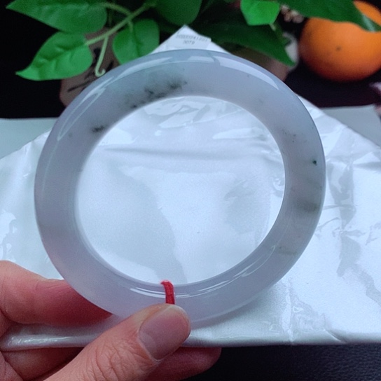 翡翠手镯未镶嵌    圆条61 冰飘花