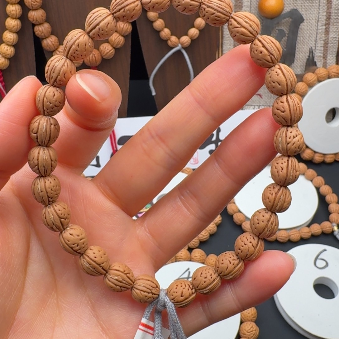 手串桃核8➕野生金瓜子