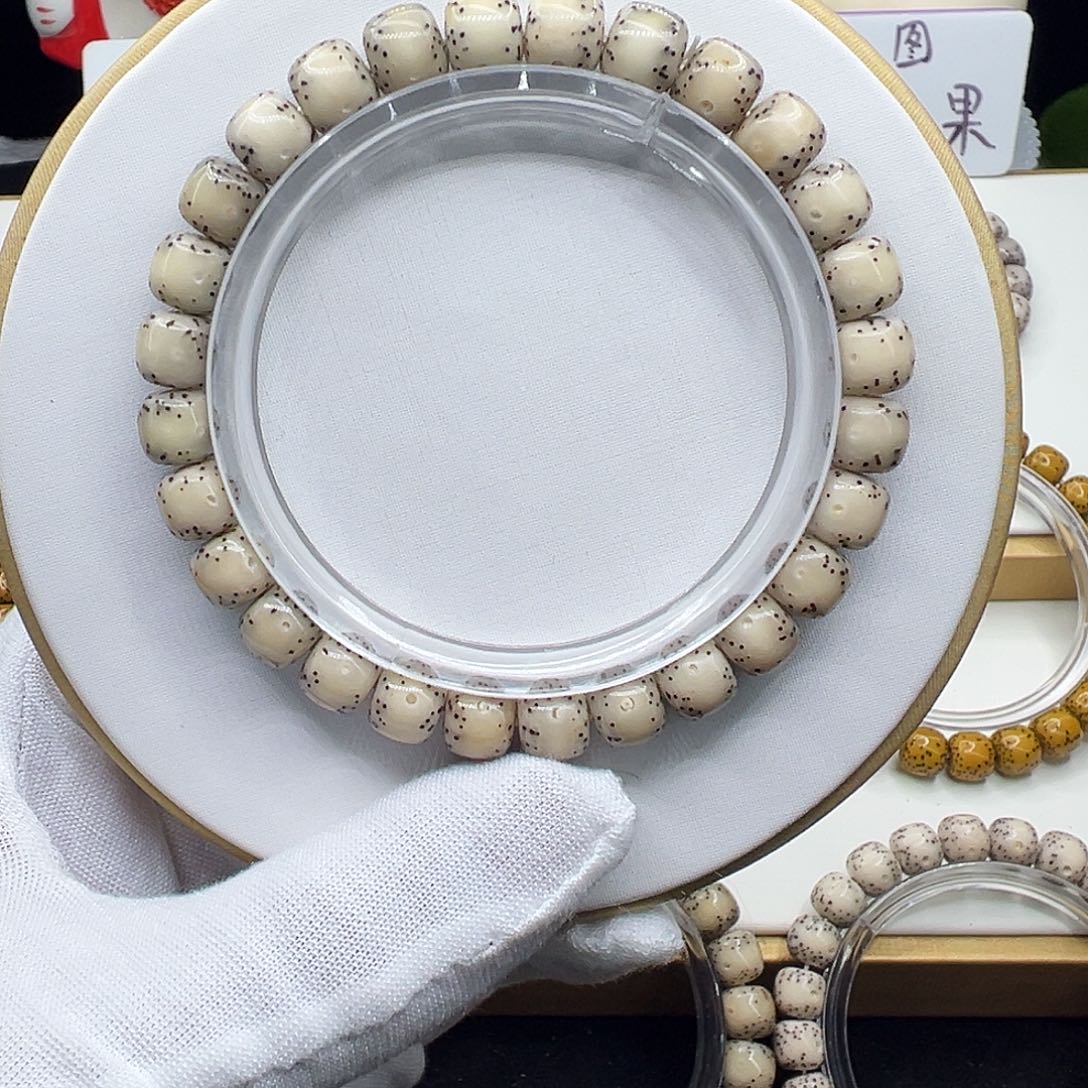 星月菩提手串骨瓷白8.5✖️7.5通体月朗星稀