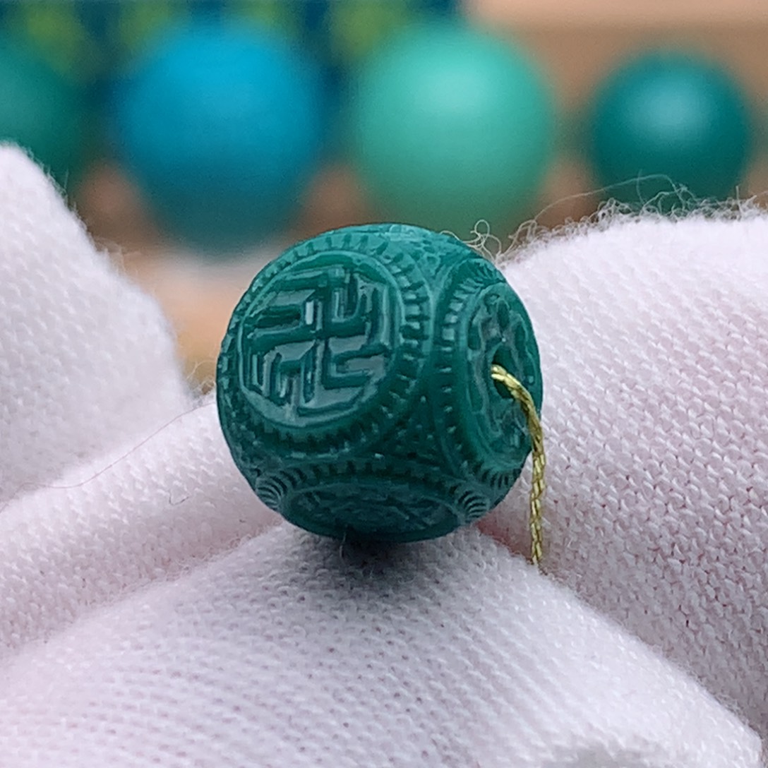 未镶嵌绿松石珠宝奇石