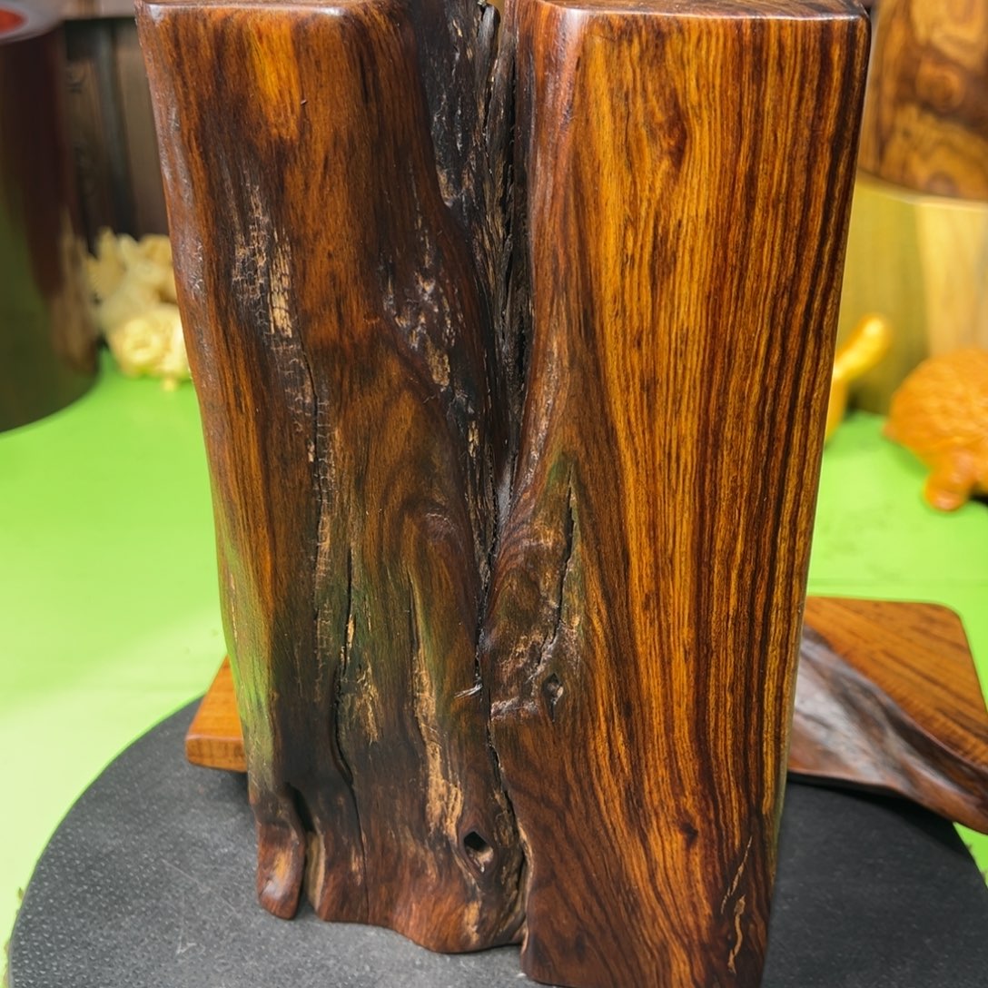 烟***尘大果紫檀（缅甸花梨）