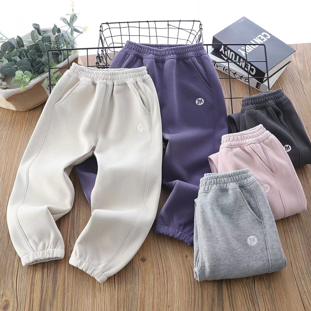 2025新款儿童新疆棉刺绣M卫裤男宝女宝宽松休闲中大童学生裤5111