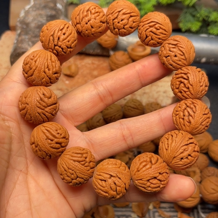 桃核手串龙纹桃核1