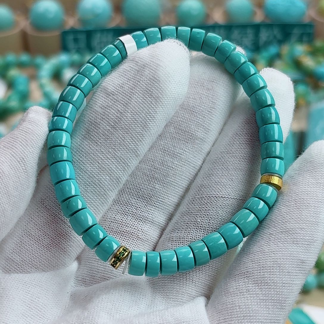 绿松石未镶嵌珠宝奇石