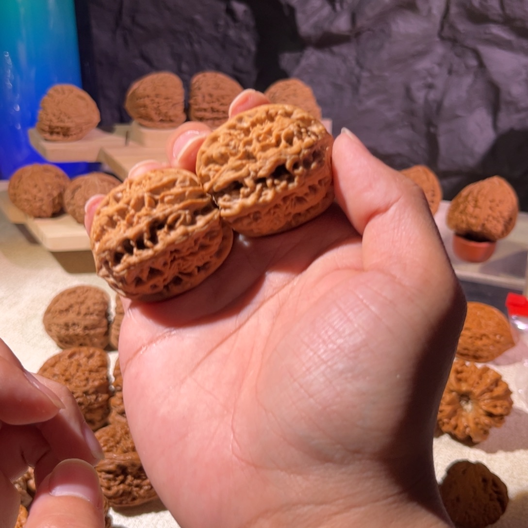 姚***姚吊坠文玩核桃西北将军