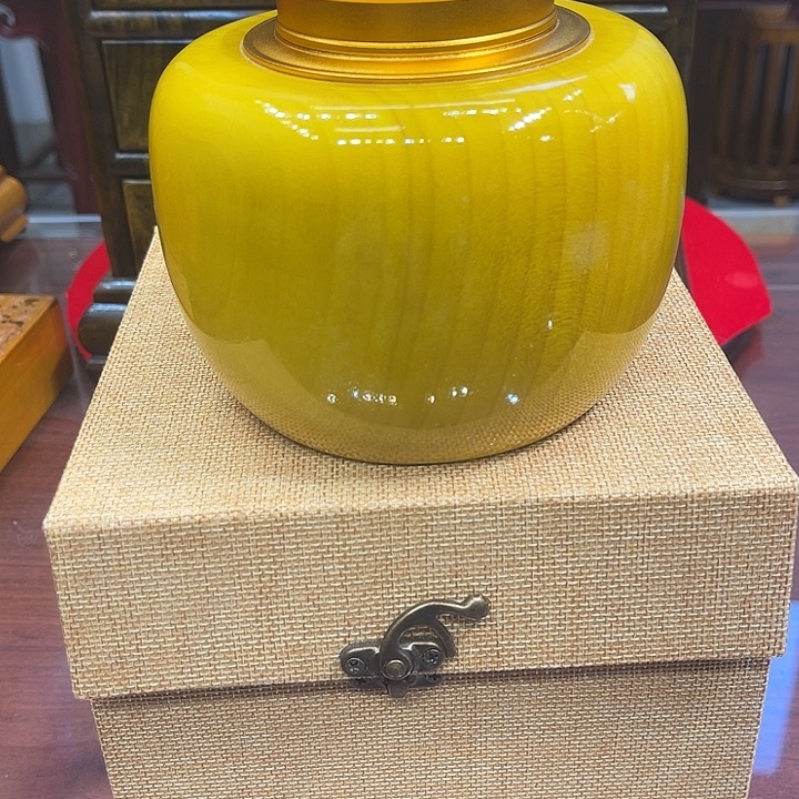 乌木类家具金丝楠木茶叶罐