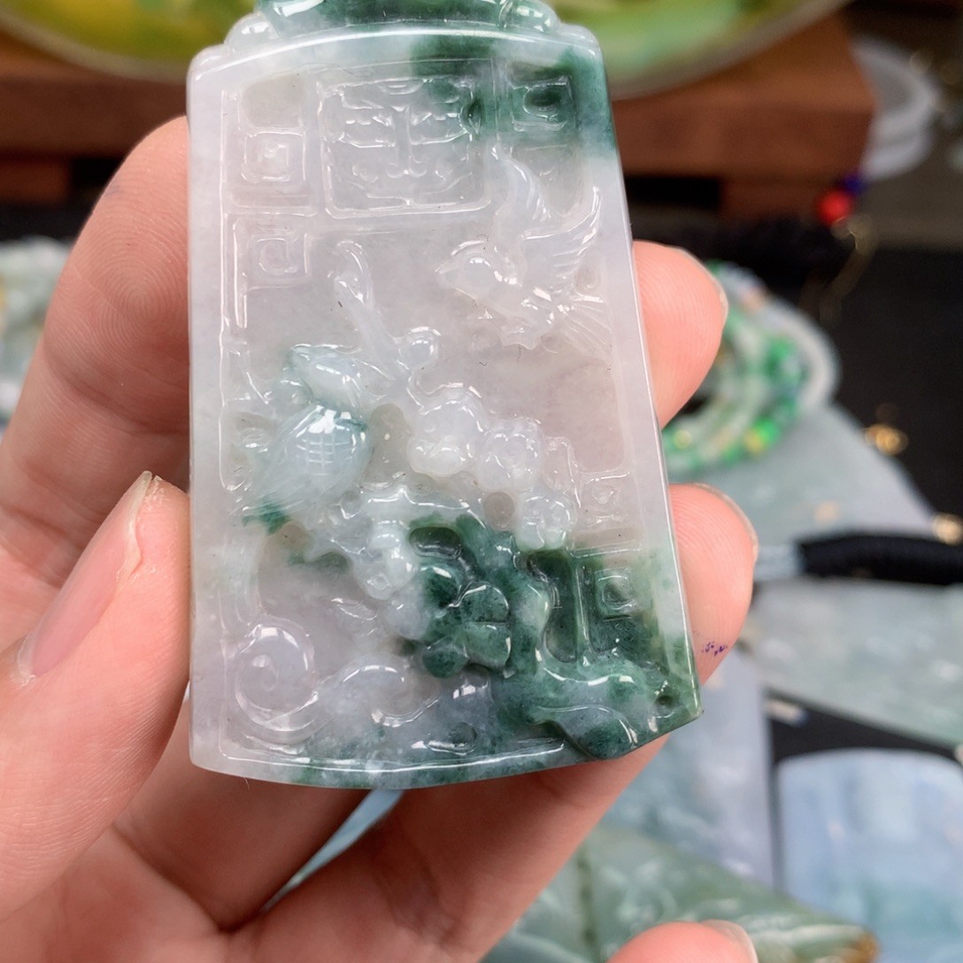 翡翠未镶嵌颈饰福利6