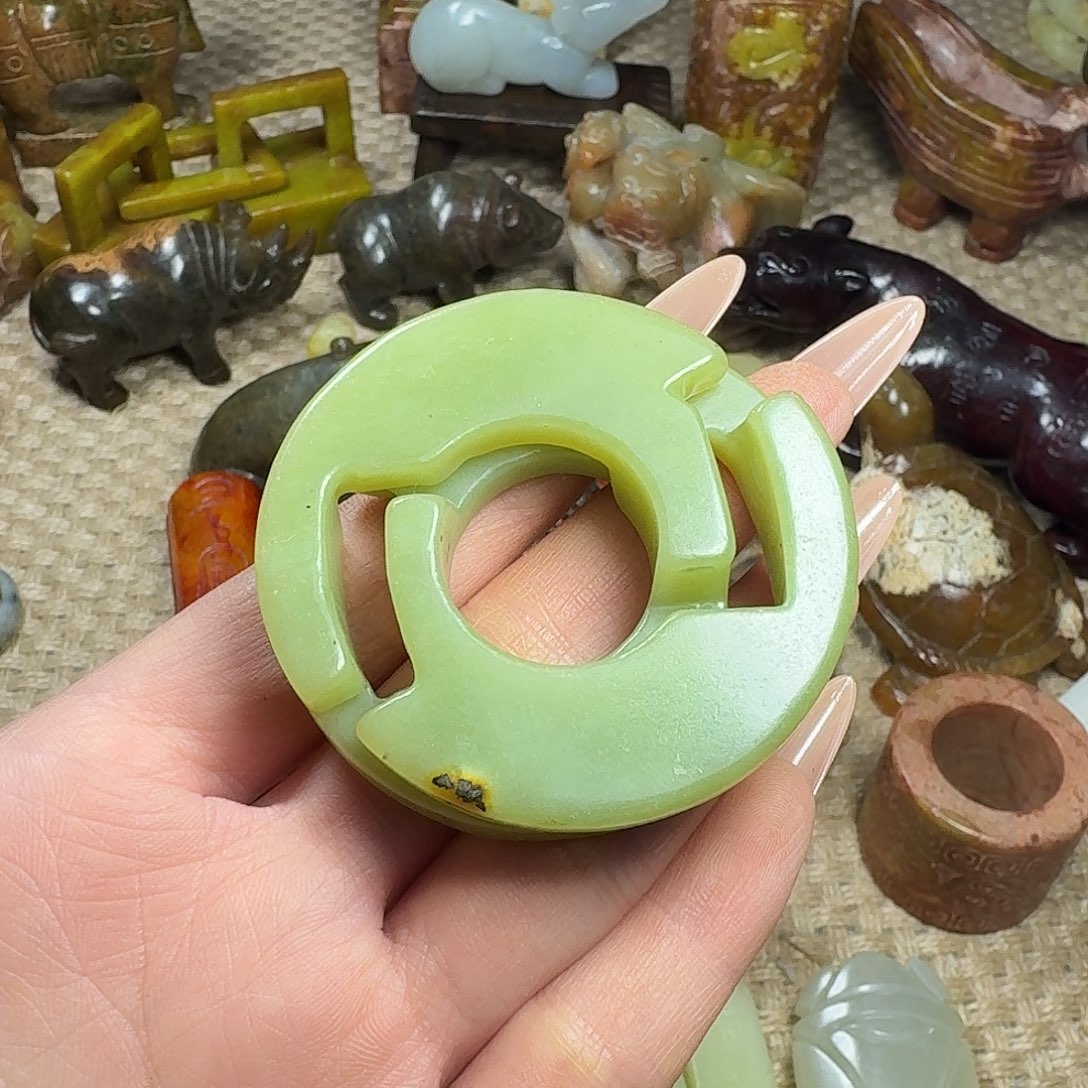 白玉菩提吊坠挂件