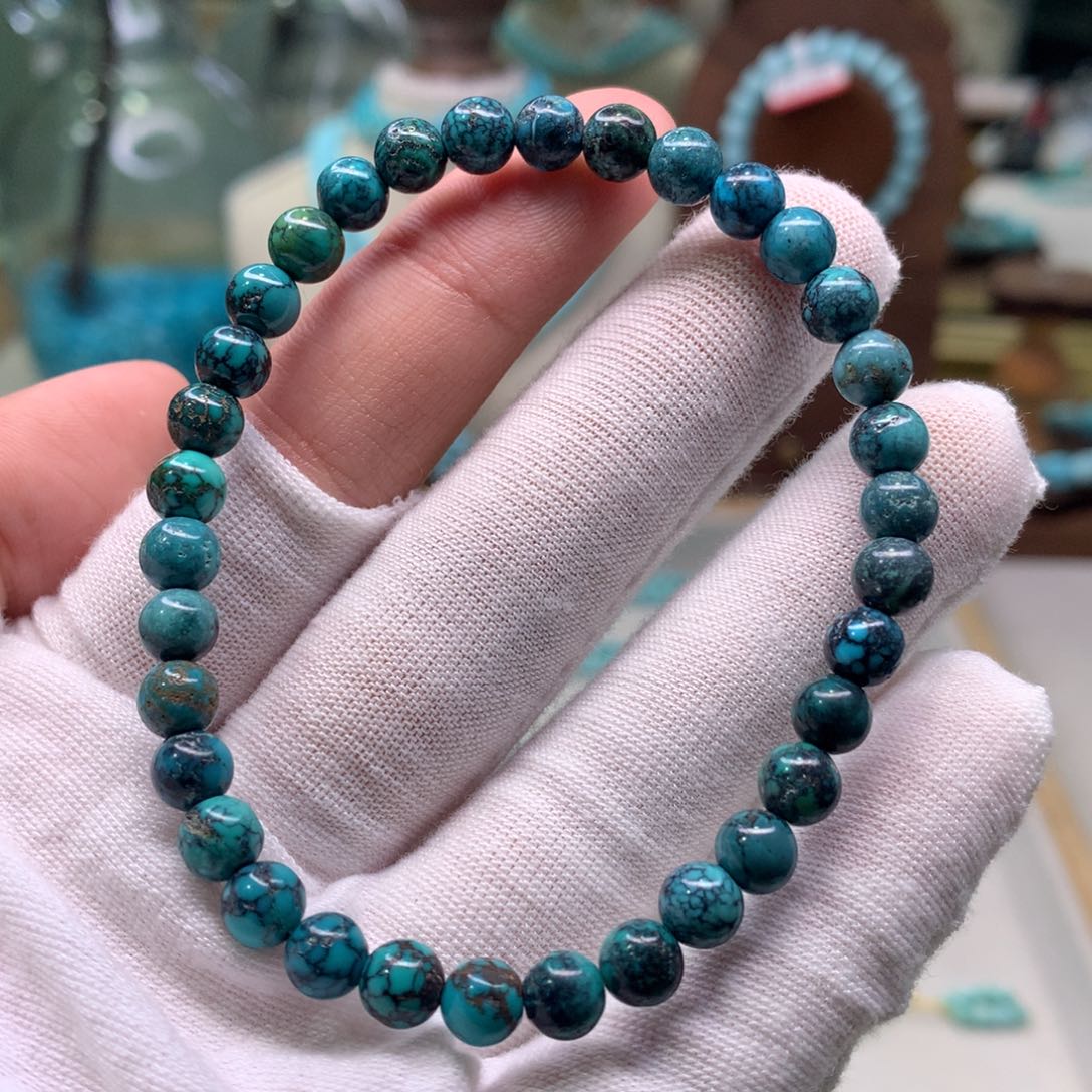 绿松石配饰未镶嵌