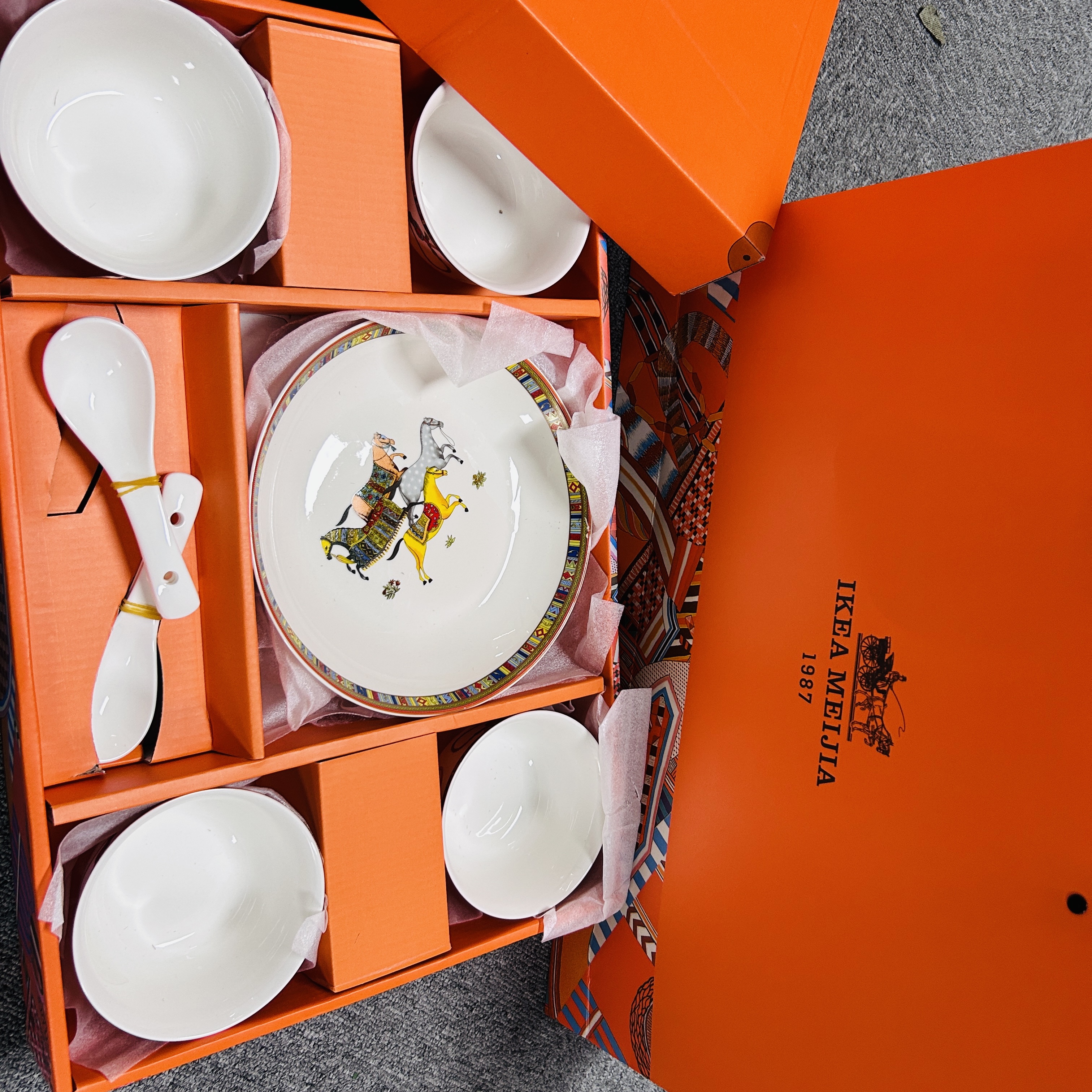 【粉丝专属】爱马仕餐具