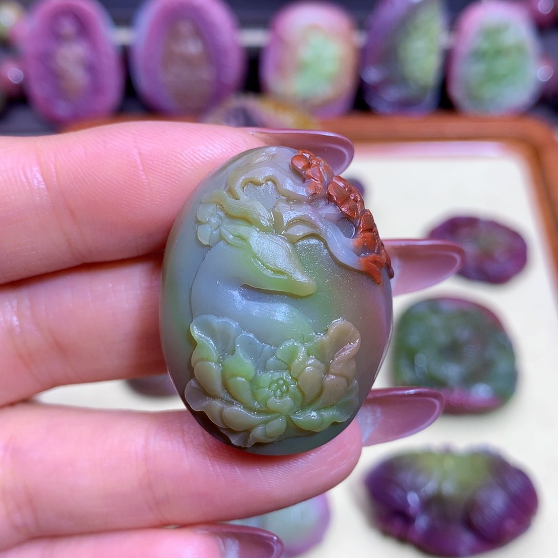 玛瑙挂件未镶嵌盐源定制