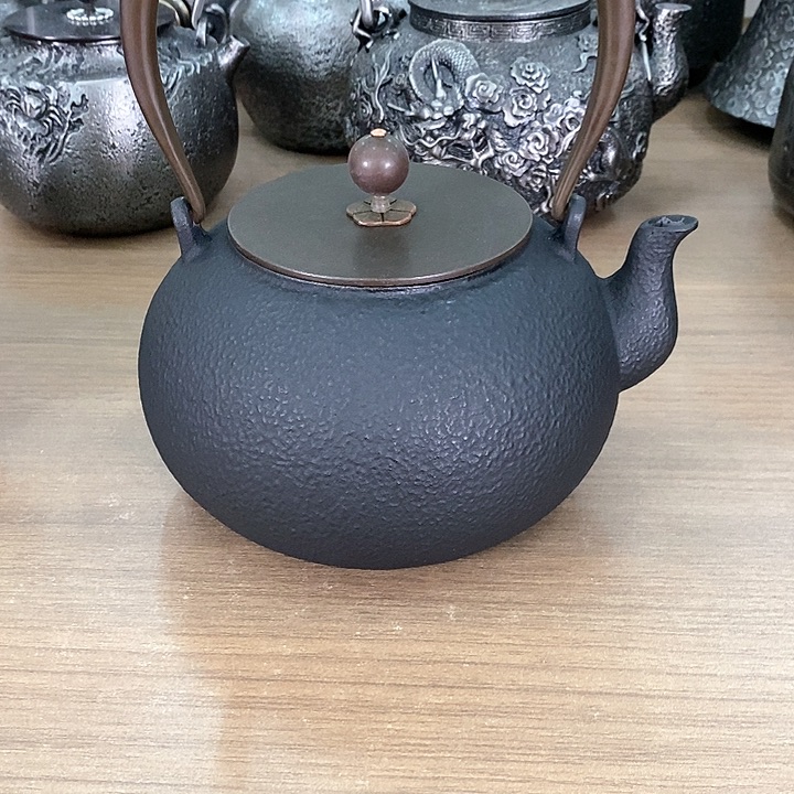 1宝珠铁壶1200毫升纯手工打造