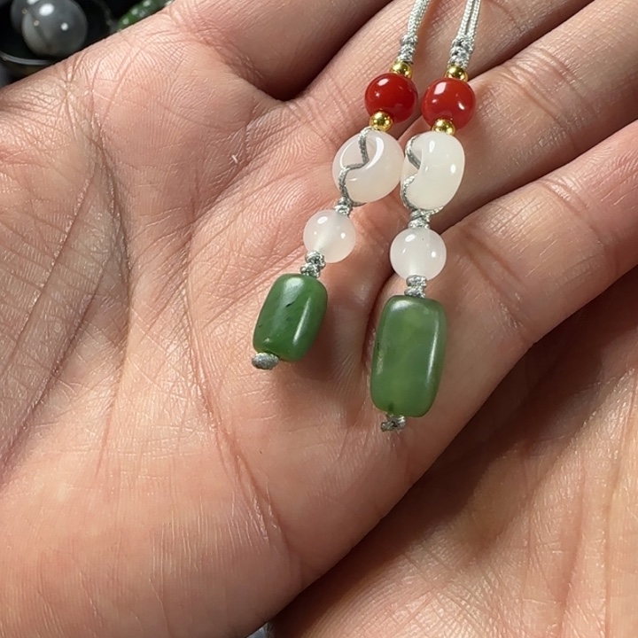 和田玉未镶嵌颈饰随机发1