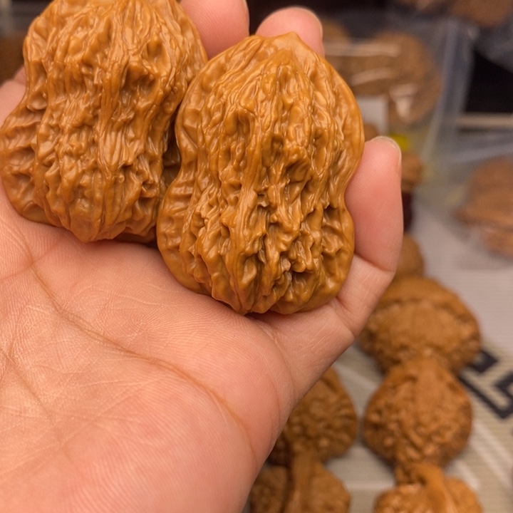 把件桃核勇**涯葫芦