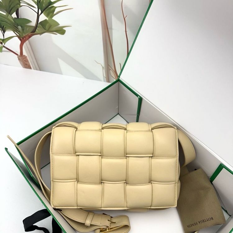 95新/葆蝶家/C533197548/包包