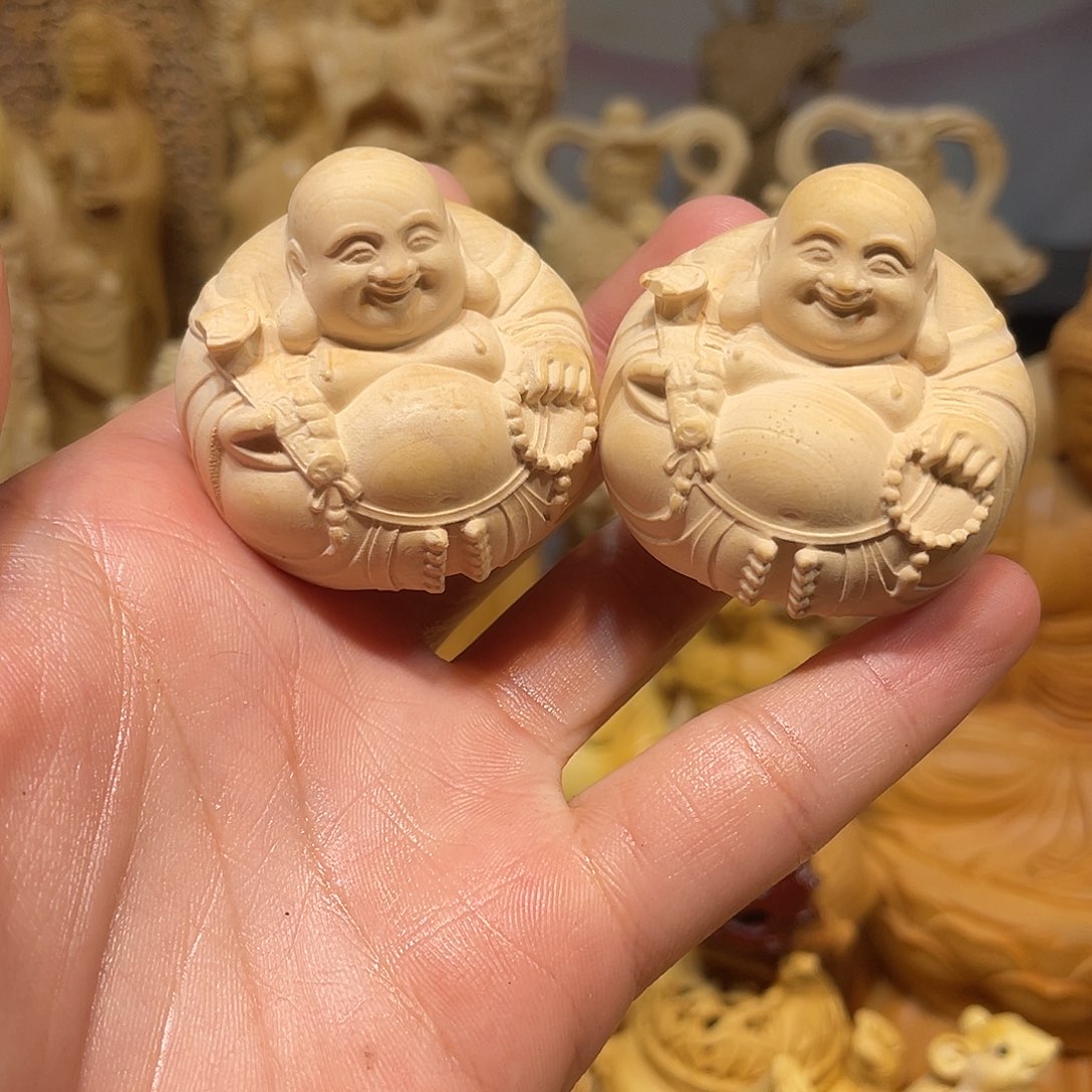 黄杨木瑕疵一团和气两个