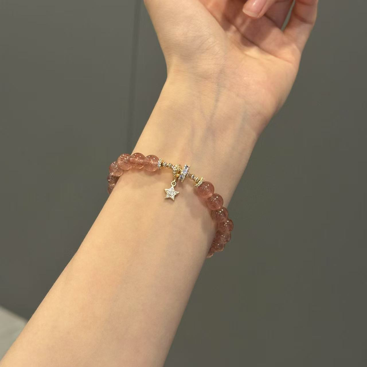 S914「草莓许愿星」草莓晶手链