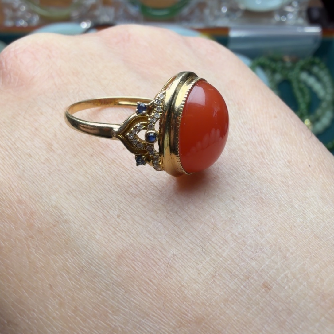 南红玛瑙18K金镶嵌戒指