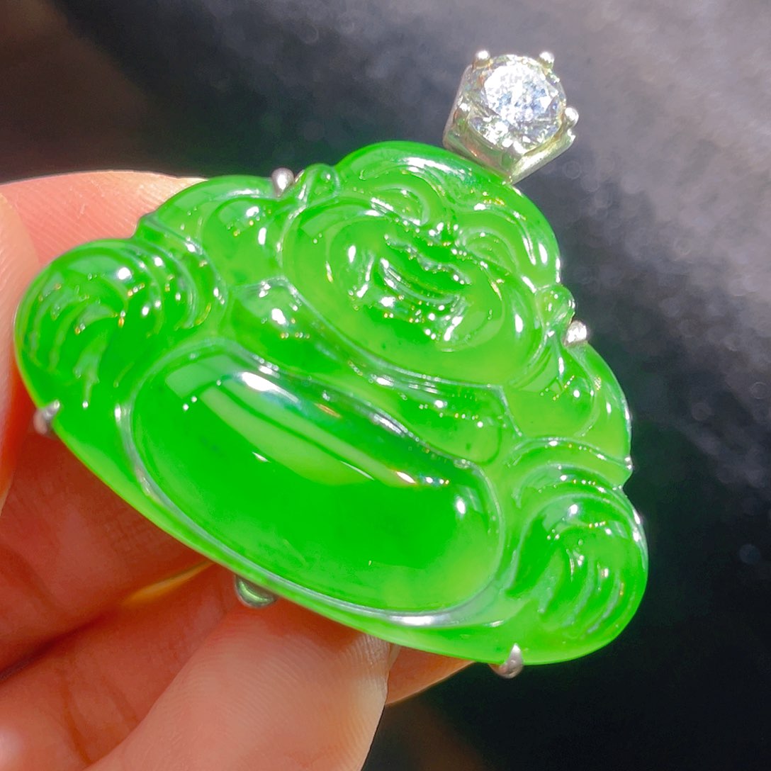 翡翠颈饰银S925镶嵌翡翠