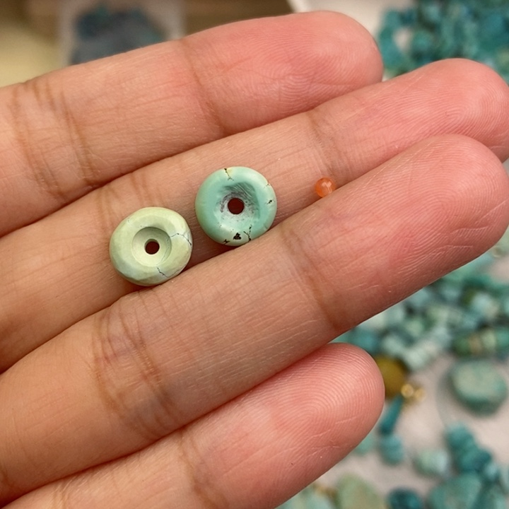 南红玛瑙未镶嵌珠宝奇石