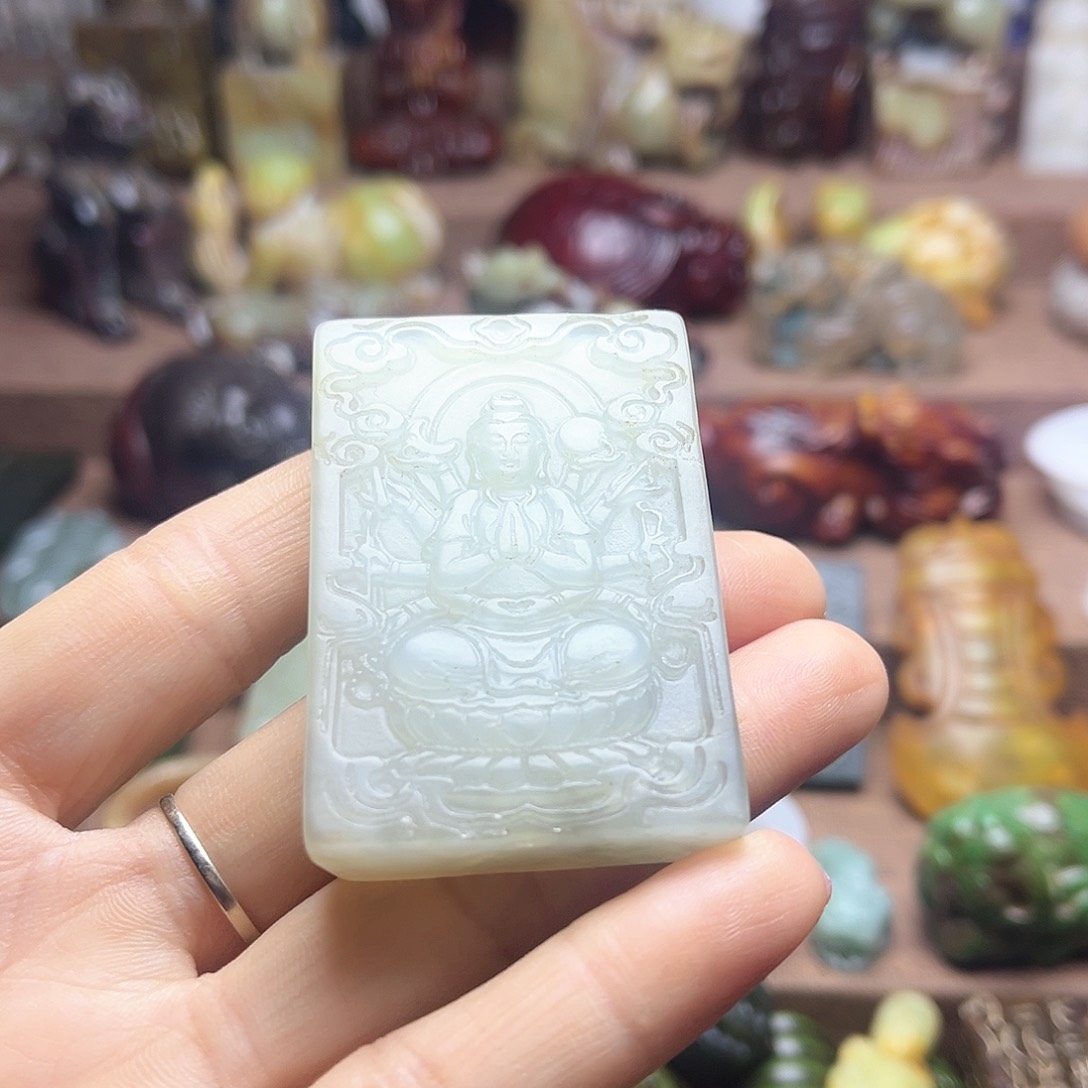 白玉菩提吊坠139。。