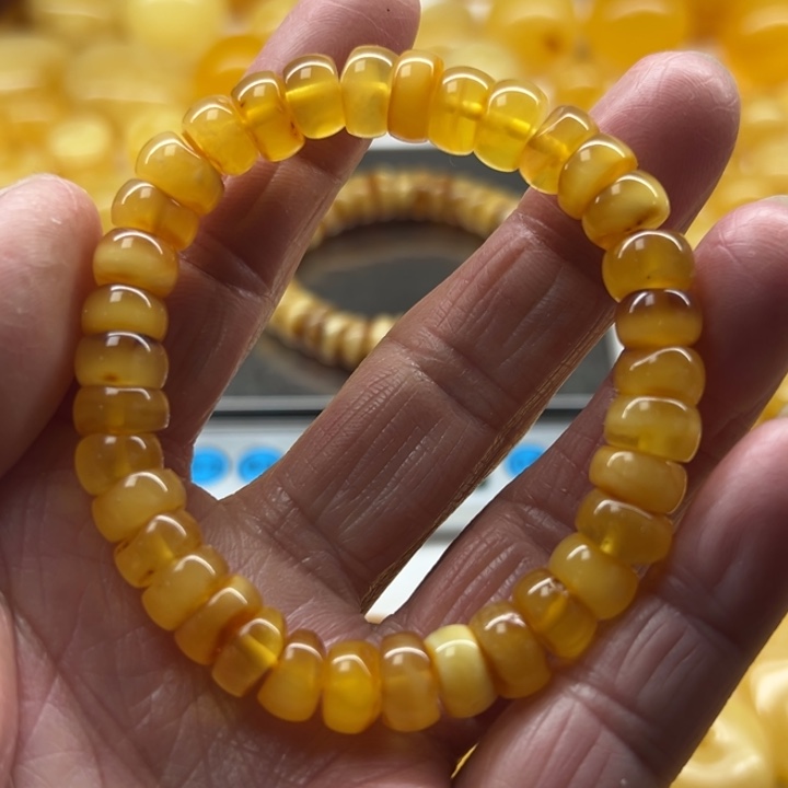 琥珀（矿物珀）未镶嵌裸石