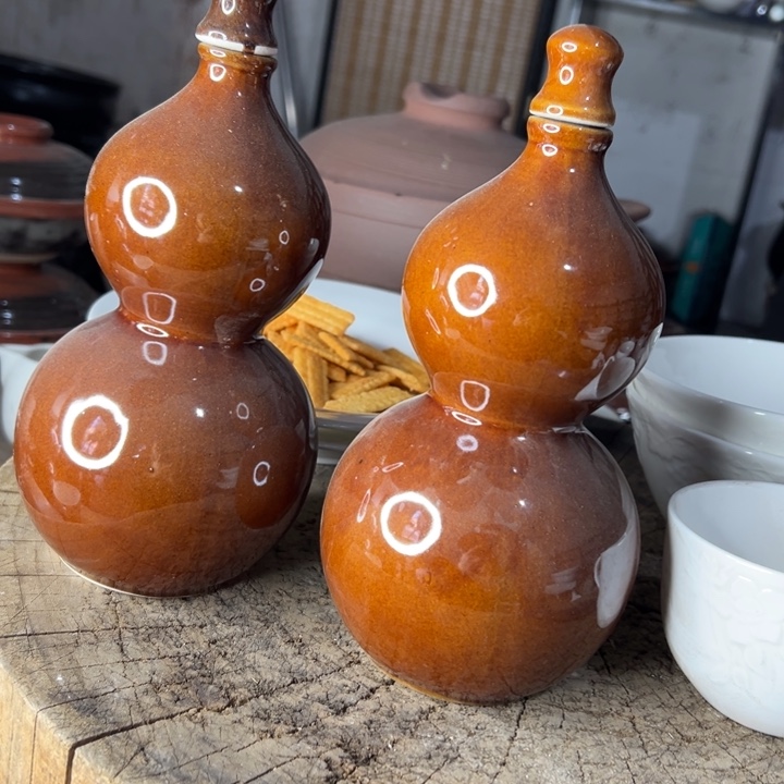 库存尾货葫芦酒瓶一对