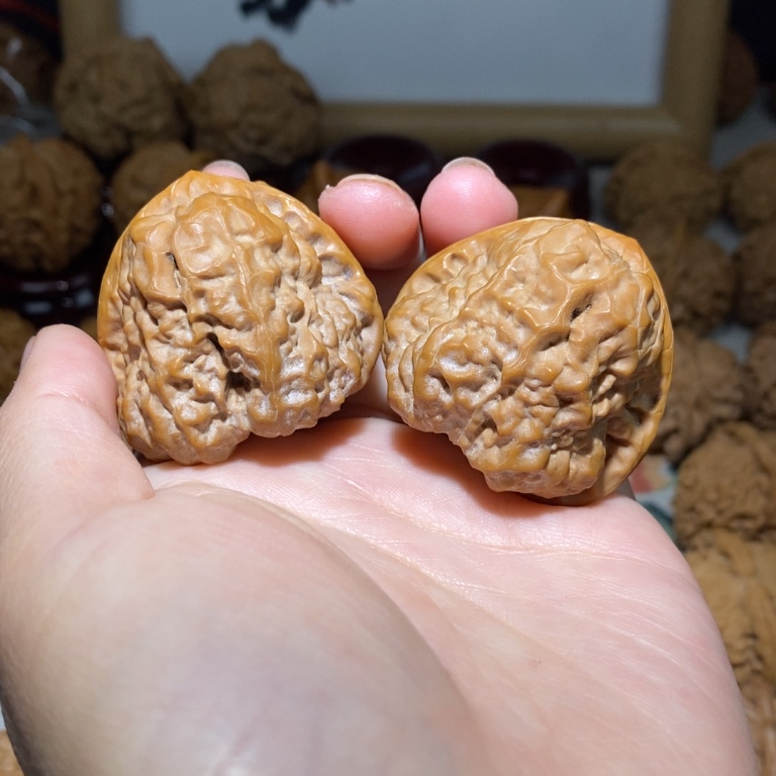 文玩核桃把件39尺三角蛙蛙