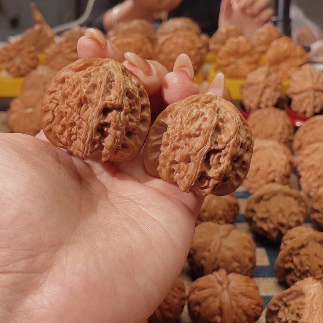 吊坠文玩核桃41三角白39