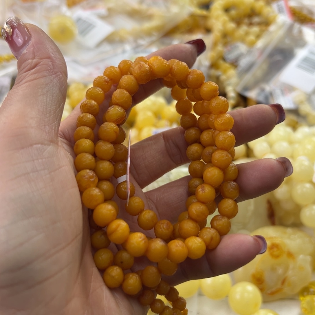 琥珀珠宝奇石未镶嵌