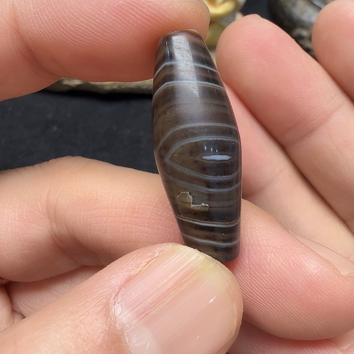 玛瑙/玉髓合金中3713