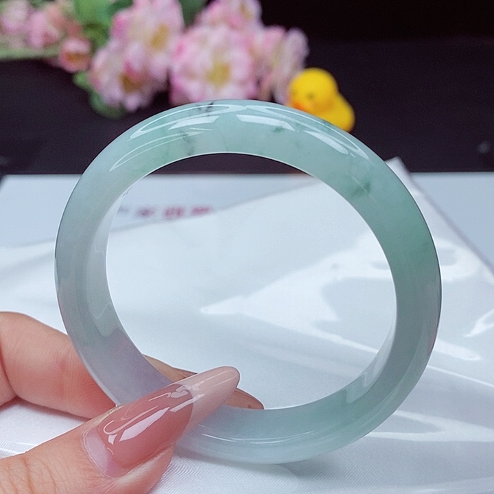 翡翠未镶嵌手镯54圈