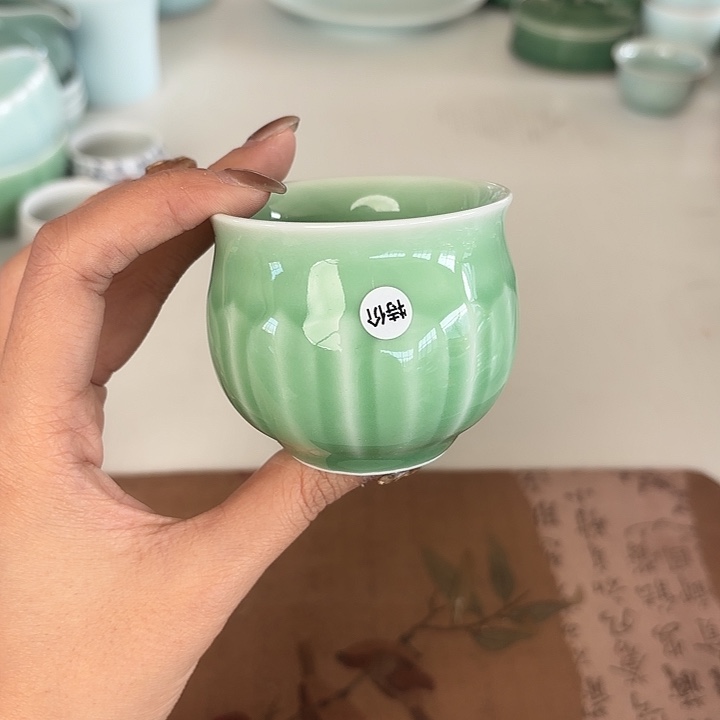 龙泉云间青瓷小米茶器