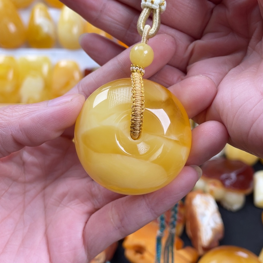 蜜蜡项链未镶嵌26.5克