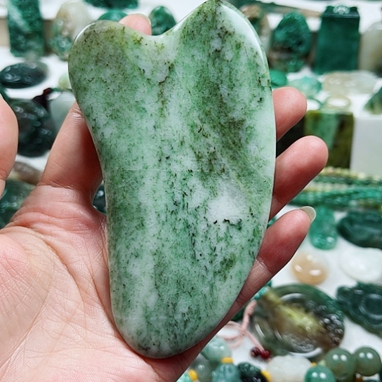 未镶嵌独山玉把件
