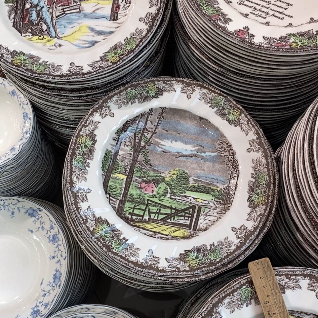 瓷微瑕春天十寸平盘