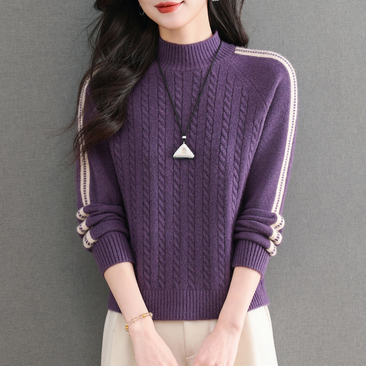 2025年冬季新款女装半高领时尚洋气款宽松显瘦百搭套头纯色上衣