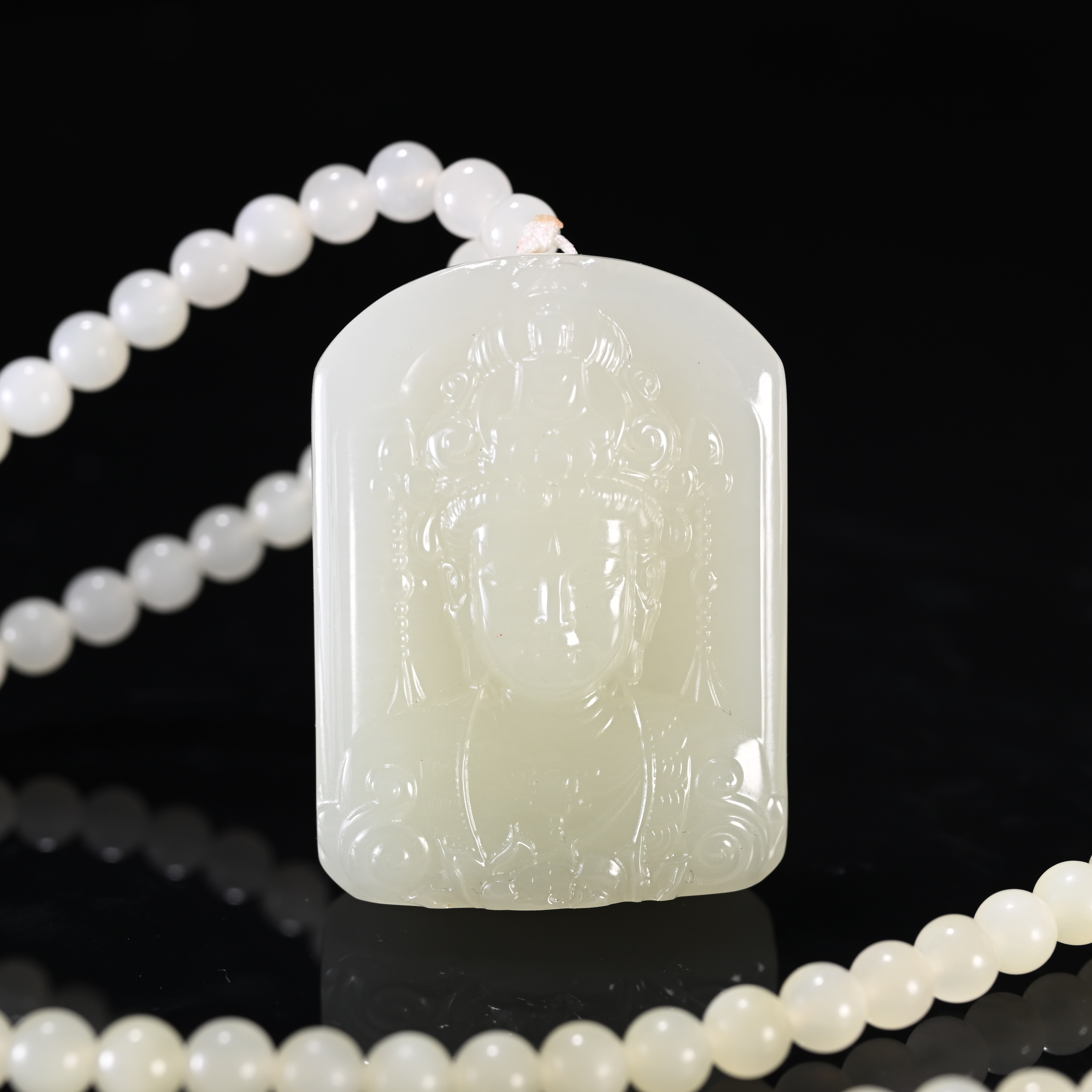 lot802 25YU1002187 和田观音挂牌/匡时