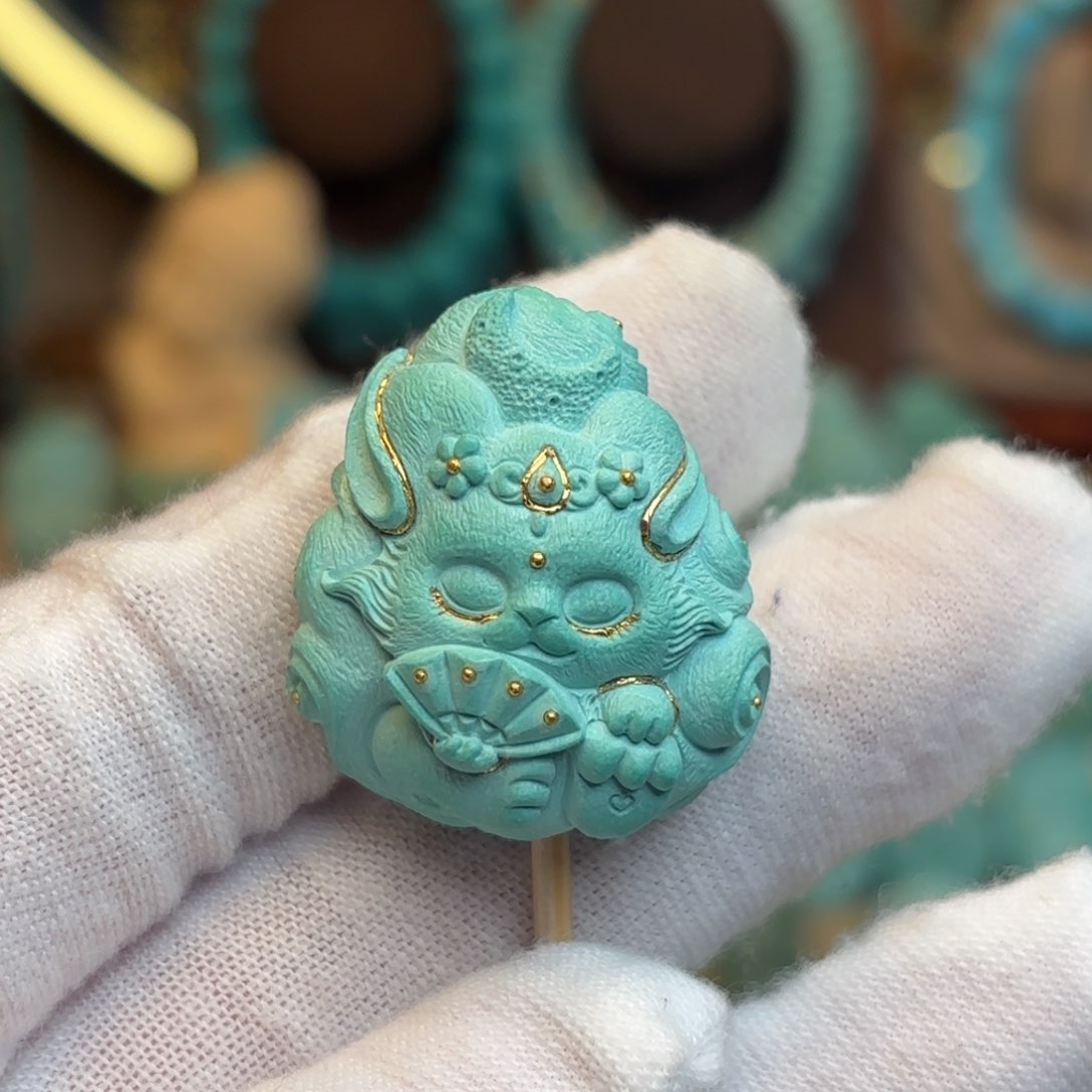 绿松石配饰未镶嵌