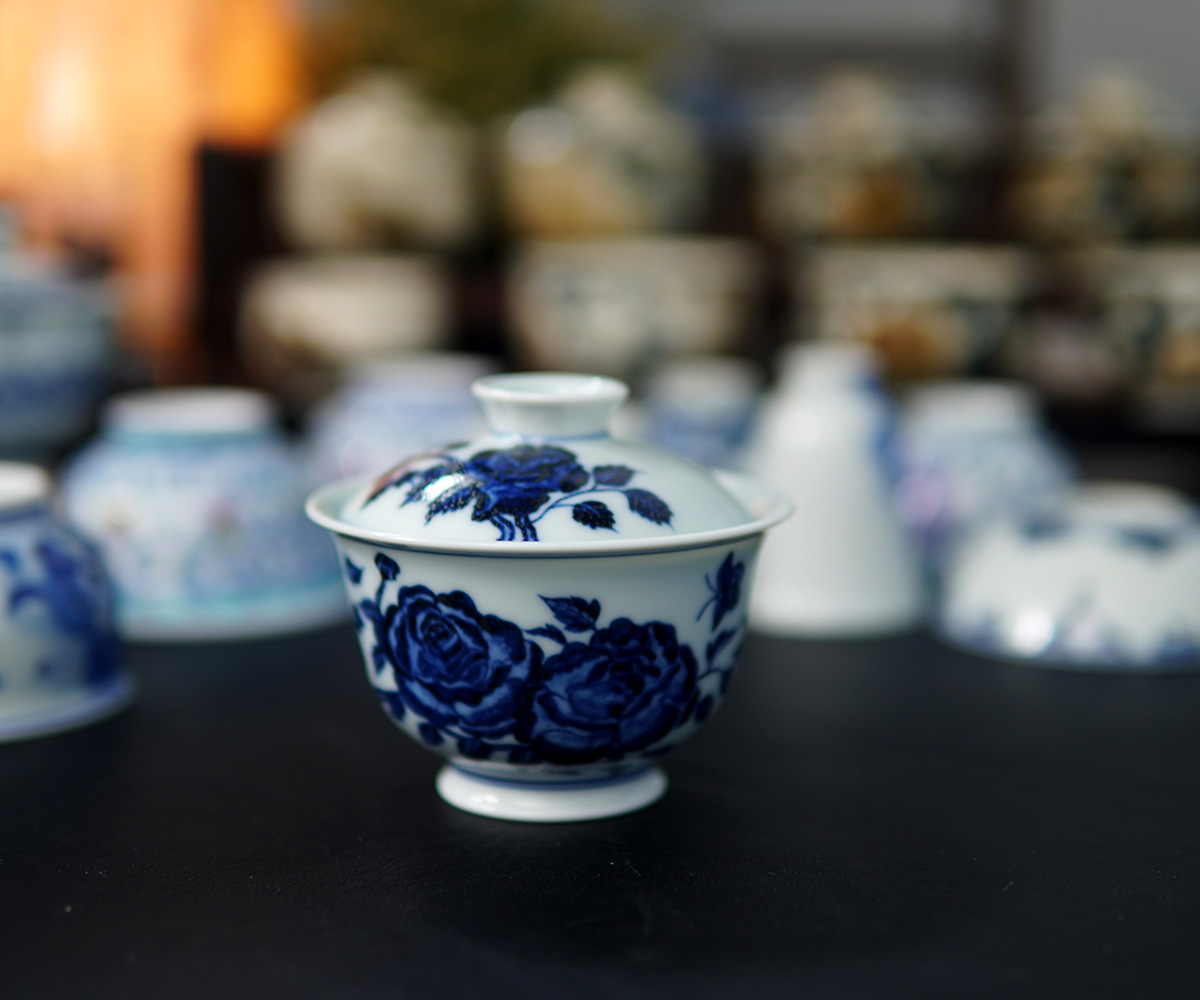 柴窑青花折枝牡丹元宝盖碗120毫升