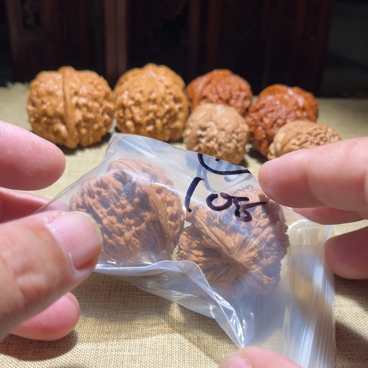 刺***猬吊坠文玩核桃10呃呃呃呃