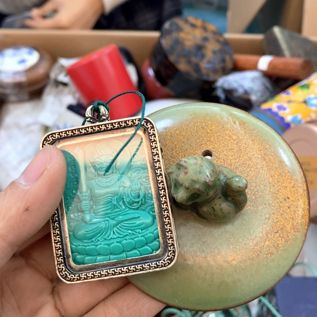 瓷片哈哈哈哈哈哈哈