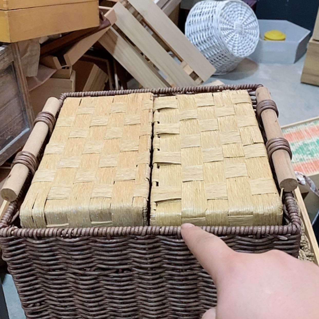 【闪购商品】塑料这是编号054