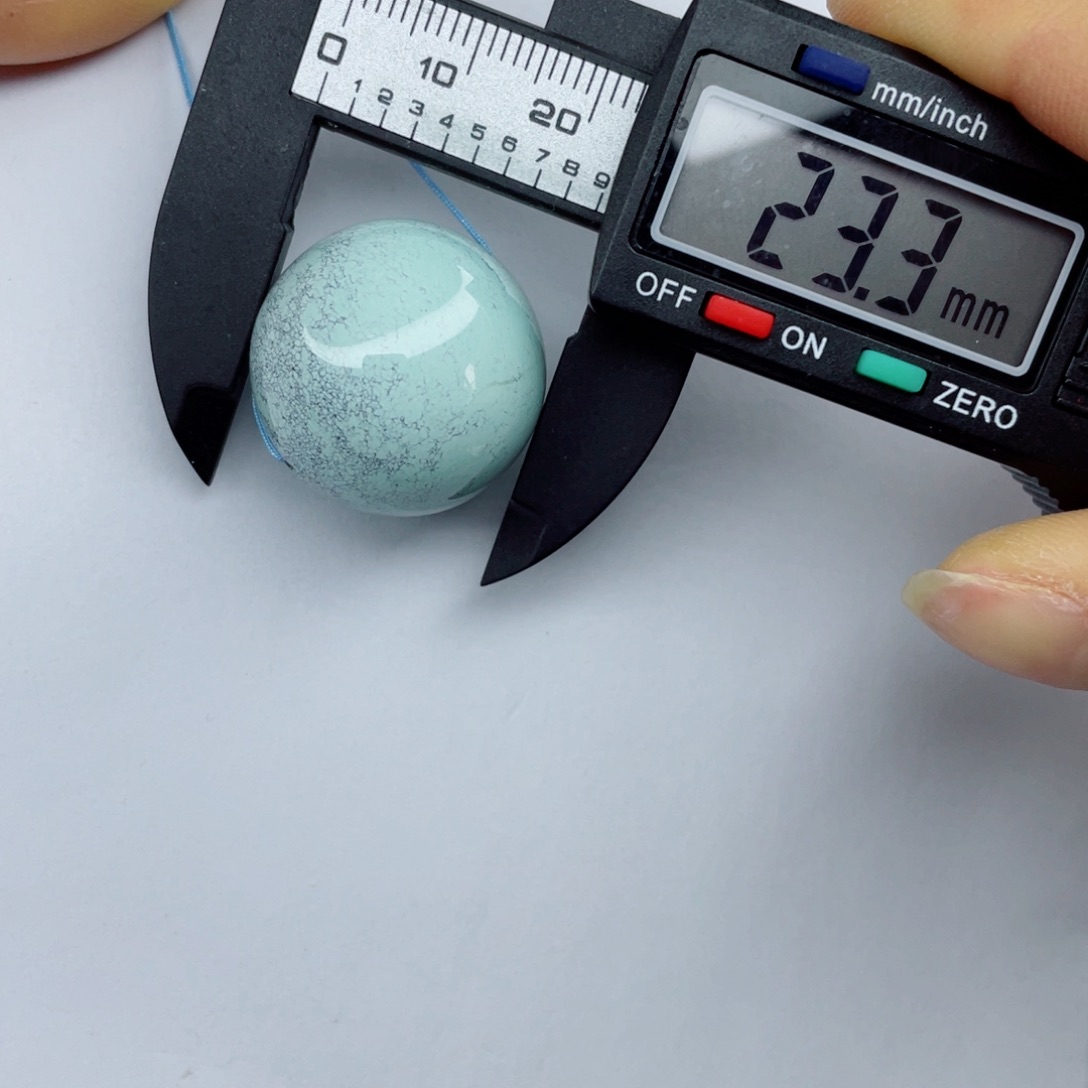 绿松石颈饰未镶嵌